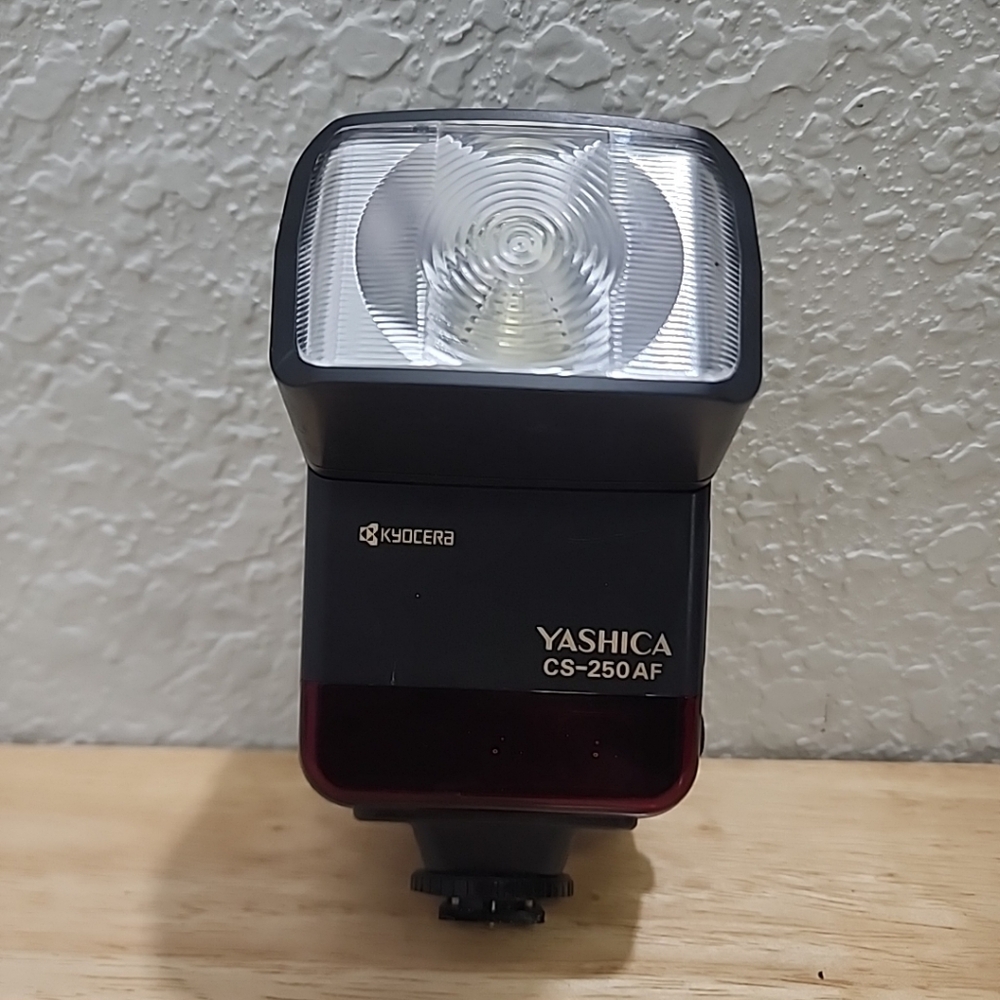 Kyocera Yashica CS-250AF Flash Unit, Works